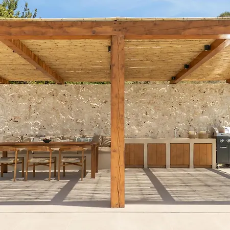 Sundara Estate, Exclusive Seaview With Grand Pool & Direct Access *