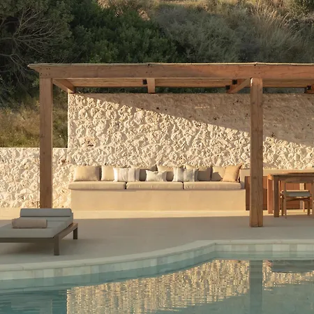 Sundara Estate, Exclusive Seaview With Grand Pool & Direct Access Vila Ratzaklíon